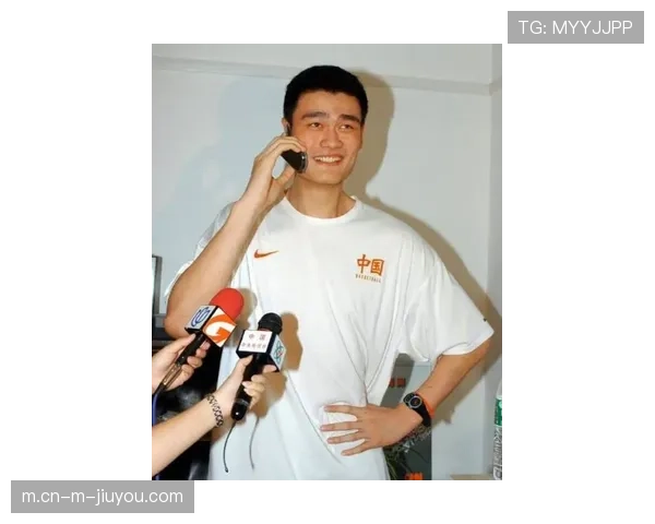 王俊杰心中的中国篮球三杰:姚明、易建联与杨瀚森的卓越贡献 王俊杰心中的中国篮球三杰:姚明、易建联与杨瀚森的卓越贡献