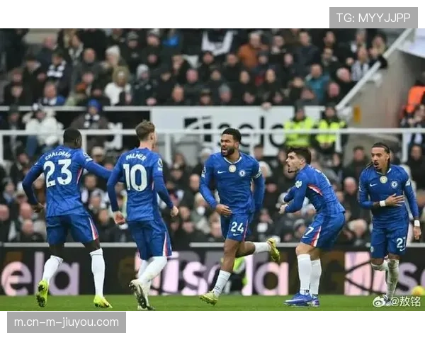 维拉快速纵向传递：硬朗冲击打法对抗切尔西细腻传控